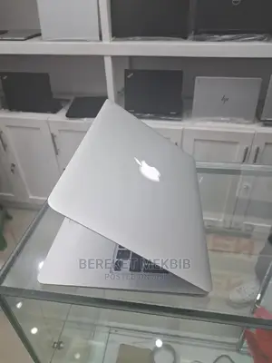 Laptop Apple MacBook Pro 2017 8GB Intel Core I5 SSD 128GB | SearchEthio